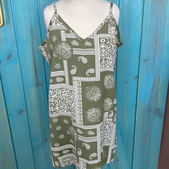 NWOT Shein Girl’s Olive Green/White Patterned Tunic Camisole -8/9Y - Picture 3 of 9